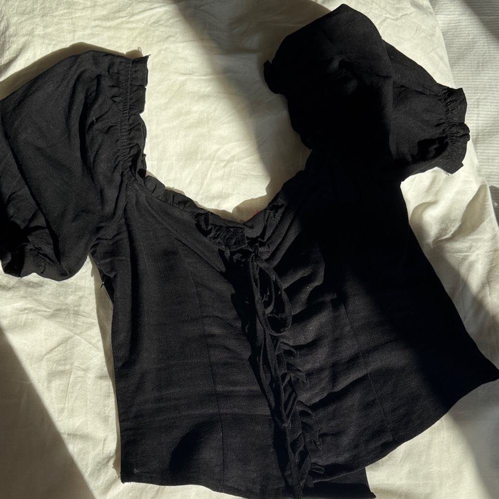 re:named Black Ruffled Puff Sleeve Blouse